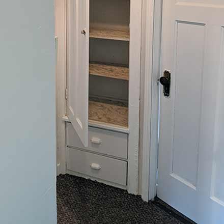 Image of Closet 6434B